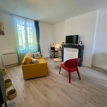 Pep's - Futuroscope 20min - 2 Personnes Et Enfants Lägenhet *